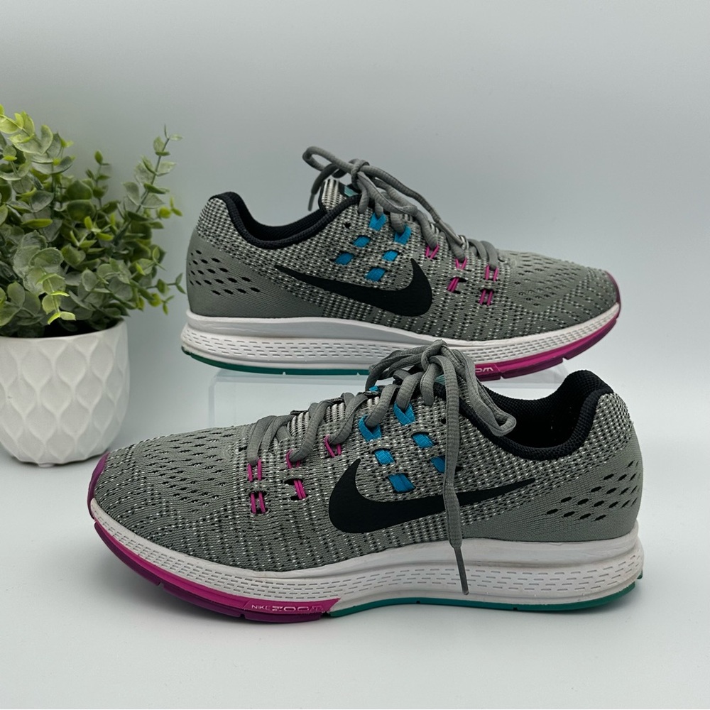 Nike Women’s Zoom Structure 19 Gray Running Shoes Athletic Sneakers Size 7.5 - Picture 10 of 11